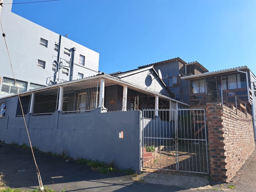 4 Bedroom Property for Sale in Quigney Eastern Cape
